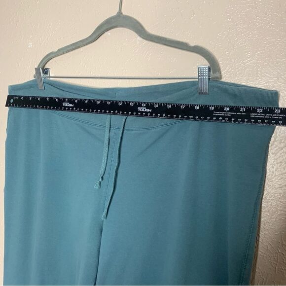 Disneyland resort mickey mouse set green 2 pc - Picture 13 of 16